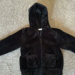 Black fur coat H&M size 12-14girl